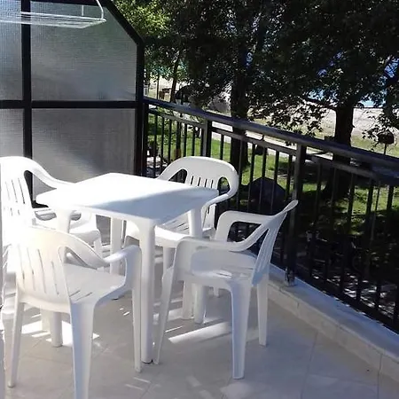 Poseidon Aparthotel 3*